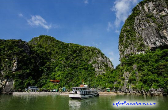 Heaven Palace Cave On Dau Go Island