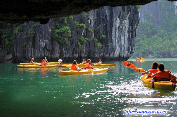 Alternative choice with bamboo boat trip