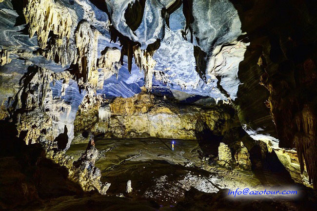 Trekking trip to Son Doong Cave