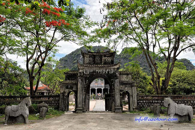 Thai Vy Temple 