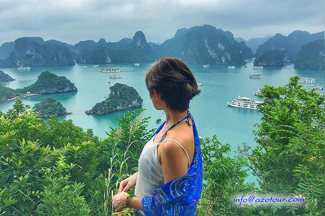 Take an panorama view of Halong Bay from Titov Peak 