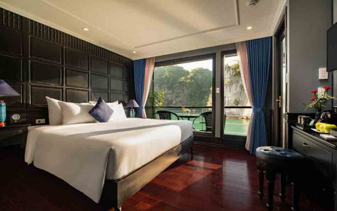Rosy Halong Cruise