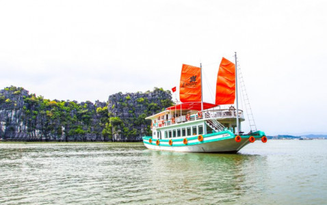 Halong Bay | L’Azalée Classic Cruise | One Day Tour