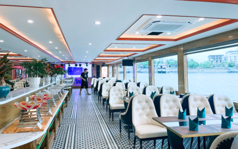 Stella Maris Daily Cruise