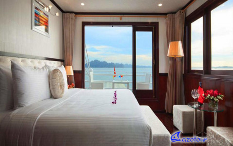 Savings COMBO: Silversea Cruise & Hanoi's 3* Hotel