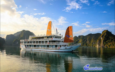 UniCharm Cruise - Overnight Boat