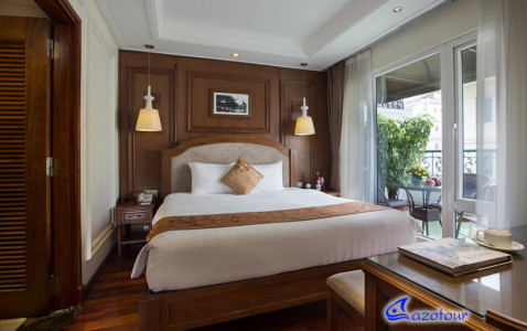 Family COMBO: Rosy Cruise & Hanoi's 4* Hotel